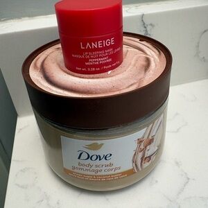 LANEIGE Red Lip Sleeping Mask